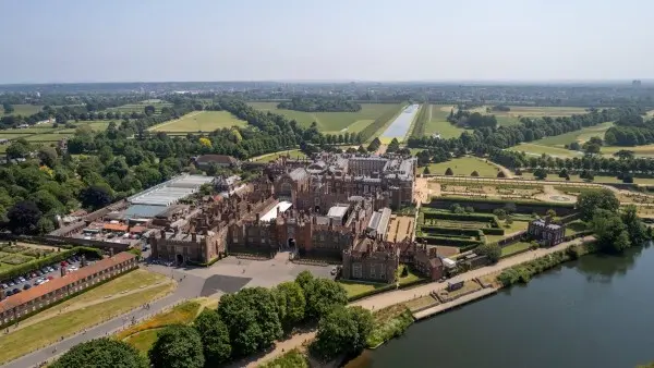 Hampton Court Palace