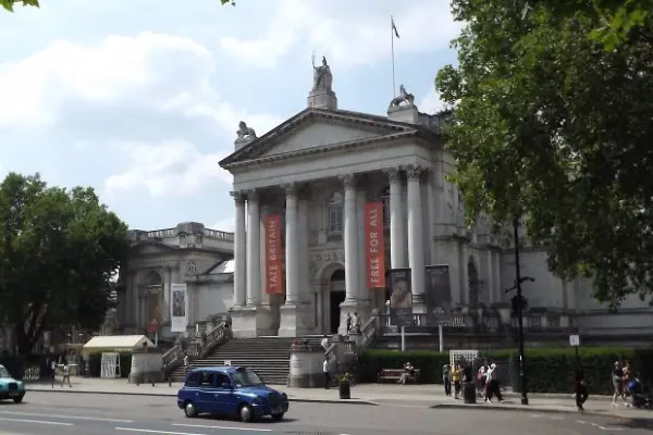 Visit Tate Britain